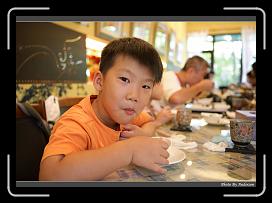 IMG_0377 * 900 x 644 * (275KB)
