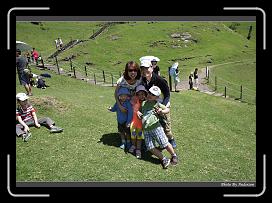 IMG_0487 * 900 x 644 * (297KB)