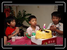 IMG_0581 * 900 x 644 * (296KB)