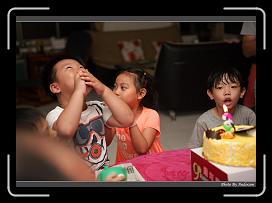 IMG_0587 * 900 x 644 * (297KB)