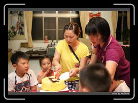 IMG_0604 * 900 x 644 * (256KB)