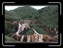 IMG_2105 * 900 x 644 * (296KB)